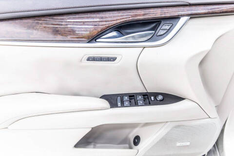 2014 Cadillac XTS Luxury Collection