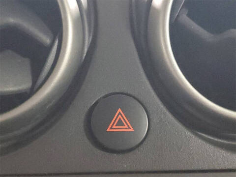 2011 Nissan Rogue S Krom