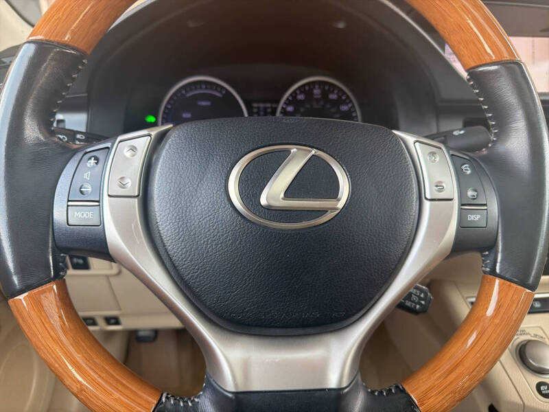 2014 Lexus ES 300h