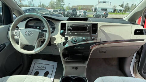 2011 Toyota Sienna
