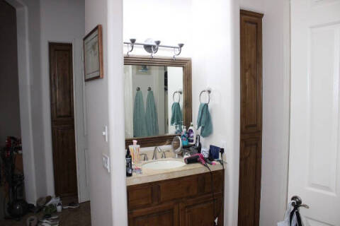 1985 custom home 3600 ft