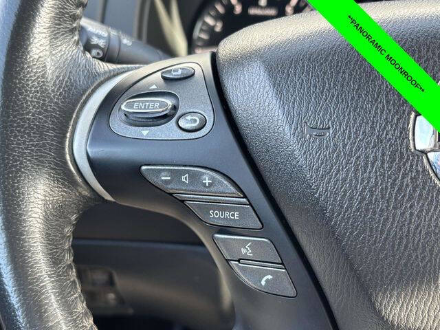 2017 Nissan Pathfinder SL