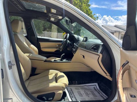 2017 BMW 3 Series 330i xDrive