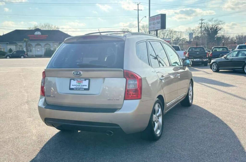 2007 Kia Rondo EX