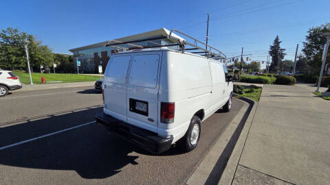 2011 Ford E-Series E-250