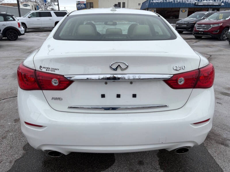 2015 Infiniti Q50 Premium