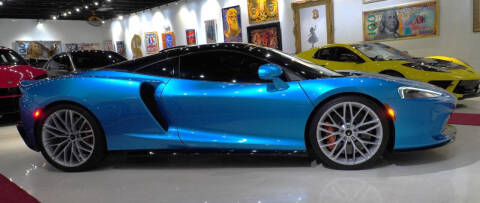 2022 McLaren GT