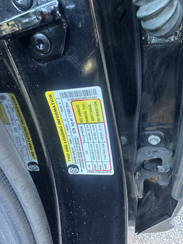 2019 Lincoln MKT Reserve