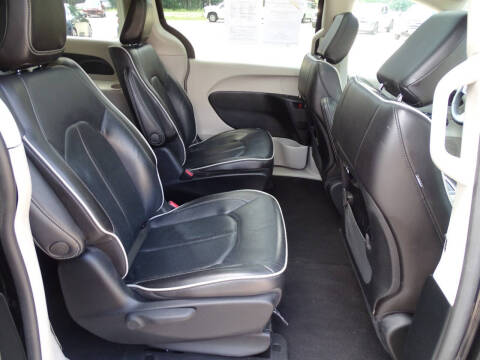 2023 Chrysler Pacifica Plug-In Hybrid Limited