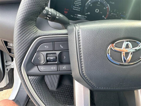 2025 Toyota Tundra Limited HV