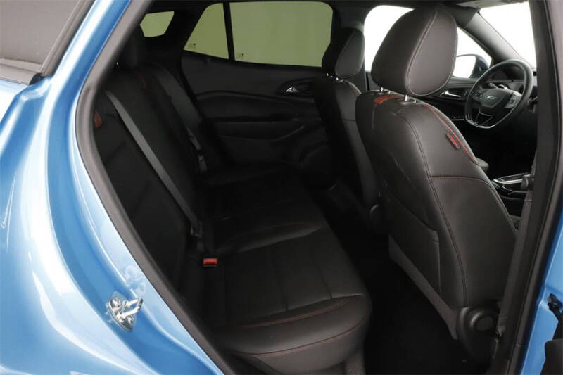 2025 Chevrolet Trax RS