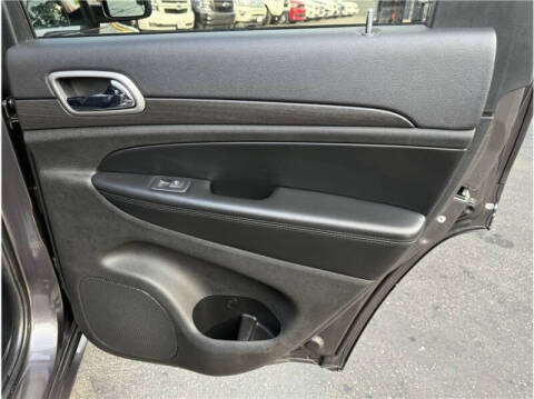 2018 Jeep Grand Cherokee Altitude