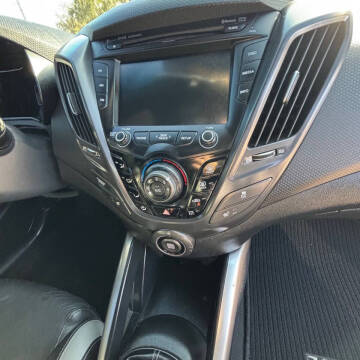 2016 Hyundai Veloster