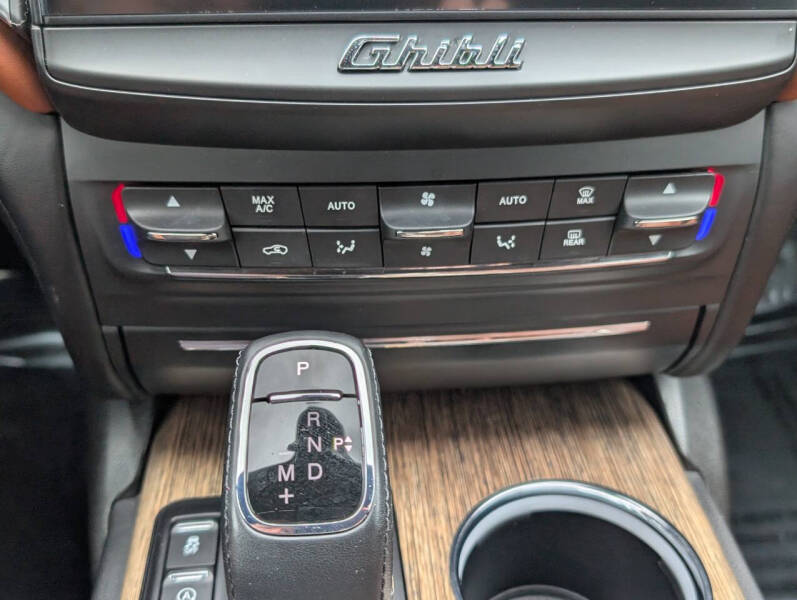 2019 Maserati Ghibli GranLusso