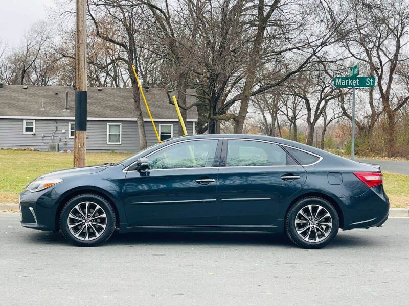 2016 Toyota Avalon XLE Premium