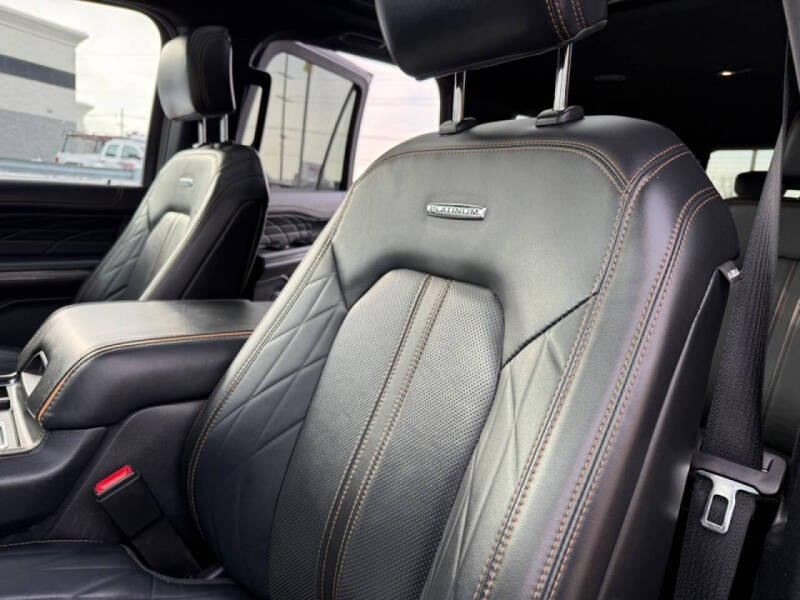 2022 Ford Expedition MAX Platinum