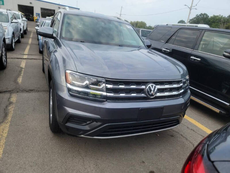 Used 2018 Volkswagen Atlas S with VIN 1V2AR2CA9JC554582 for sale in Rockford, IL