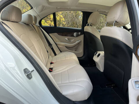 2018 Mercedes-Benz C-Class C 300