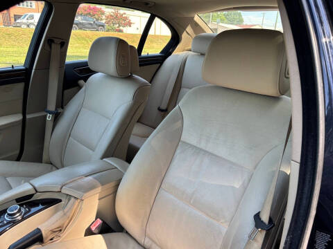 2010 BMW 5 Series 528i