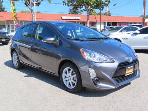 2015 Toyota Prius c Three