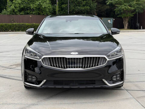 2017 Kia Cadenza Technology