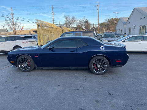 2014 Dodge Challenger SRT8