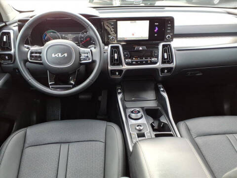 2023 Kia Sorento Hybrid EX