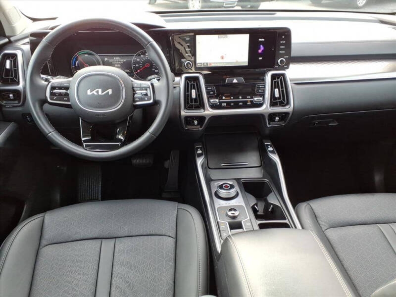 2023 Kia Sorento Hybrid EX