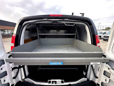 2019 Chevrolet Express 2500
