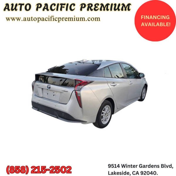 2016 Toyota Prius Four