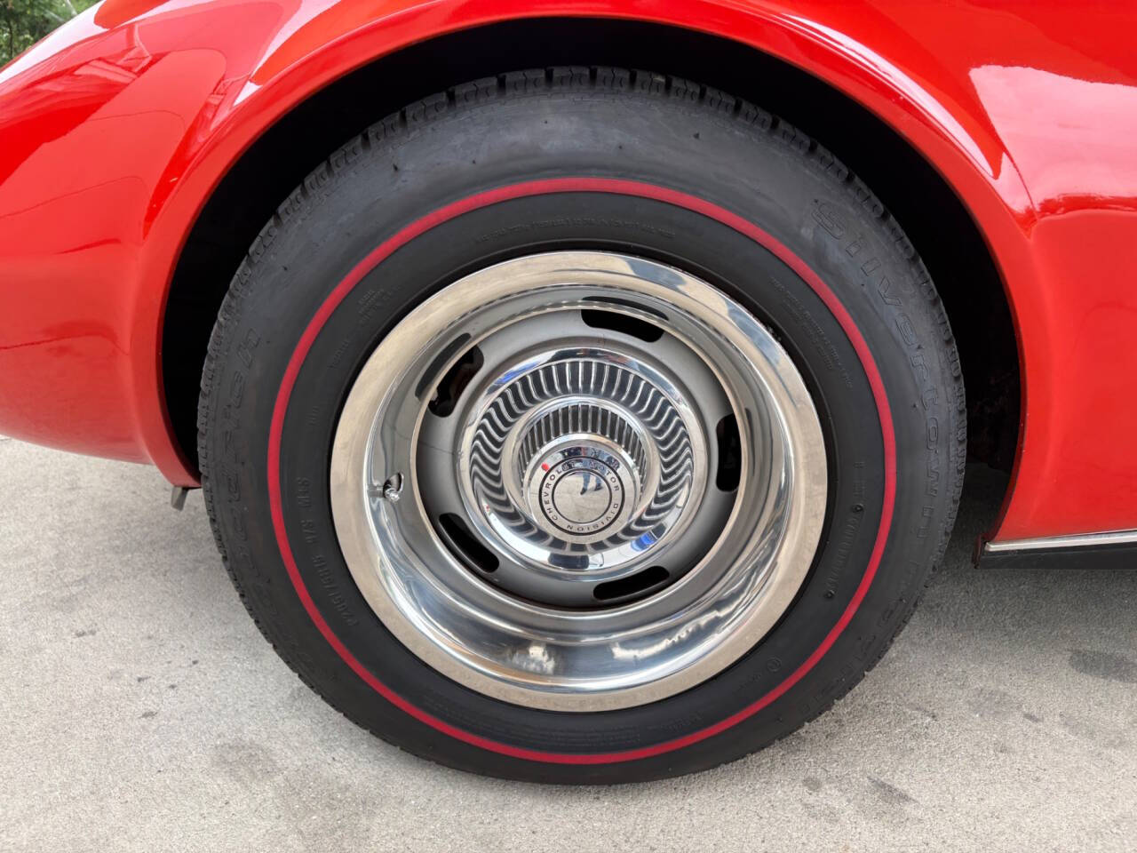 1969 Chevrolet Corvette 26