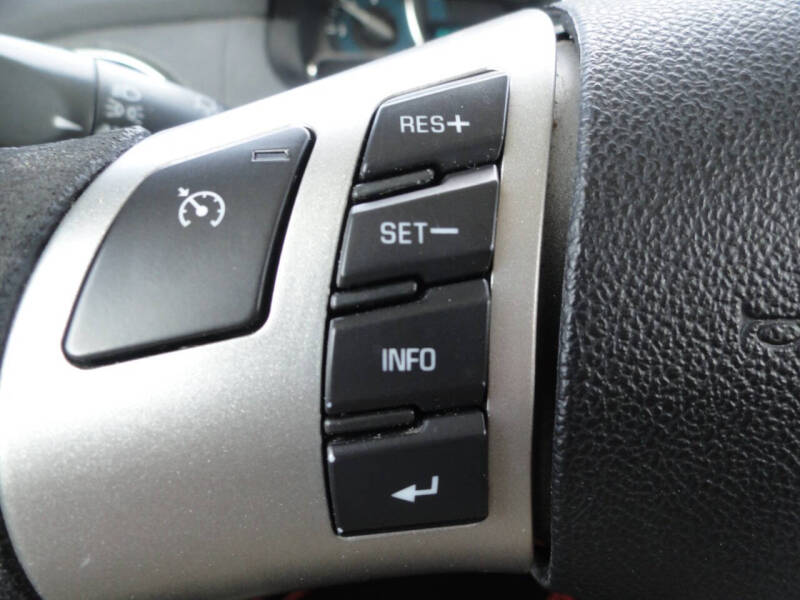 2011 Chevrolet HHR Panel LS