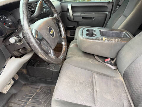 2013 Chevrolet Silverado 1500 LS