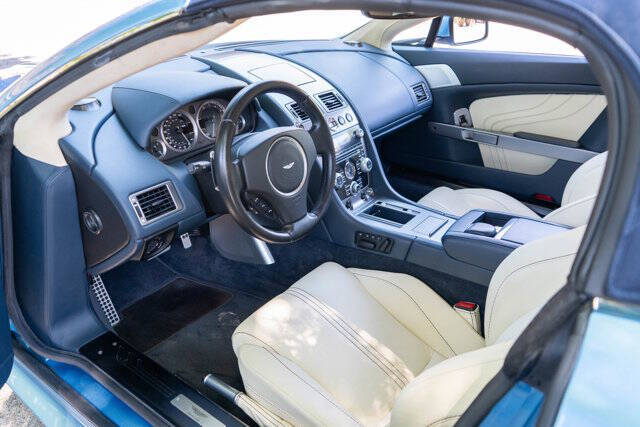 2012 Aston Martin V8 Vantage 3