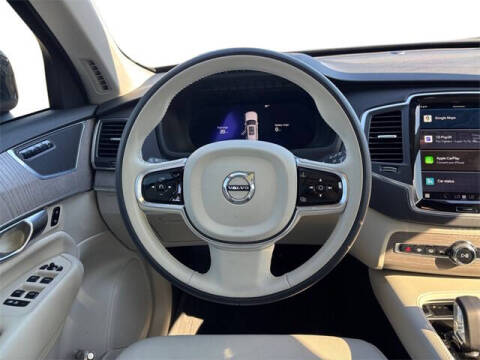 2024 Volvo XC90 Recharge T8 Core Bright Theme