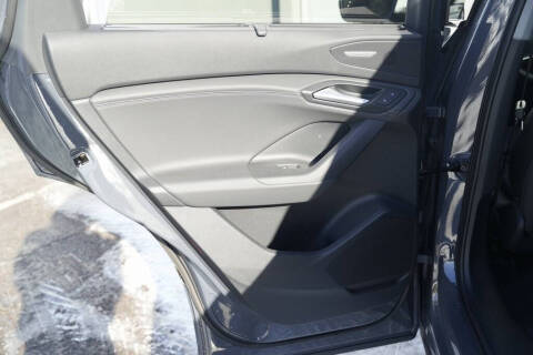 2025 Audi Q6 e-tron quattro Premium Plus