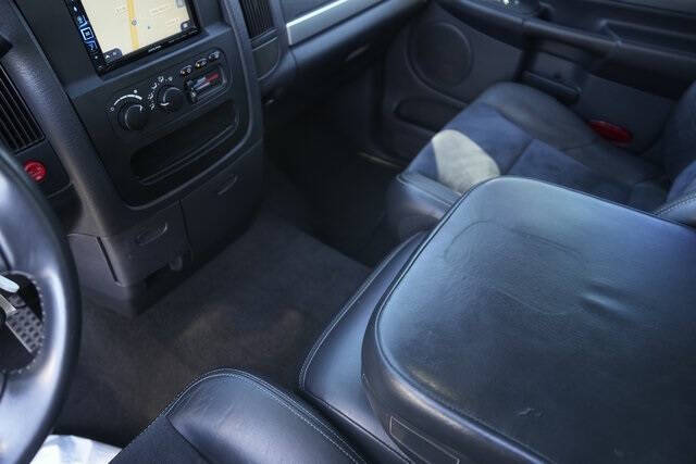 2005 Dodge Ram 1500 SRT-10