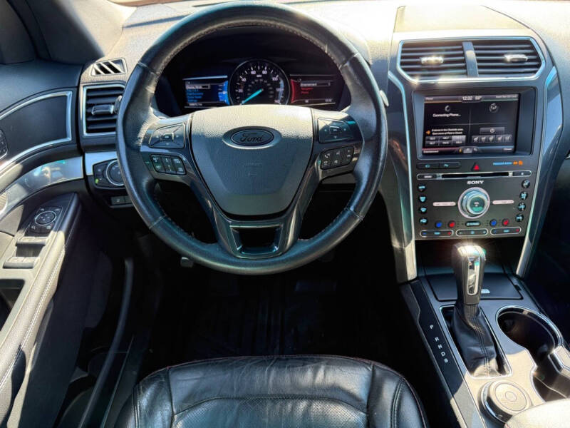 2016 Ford Explorer Sport