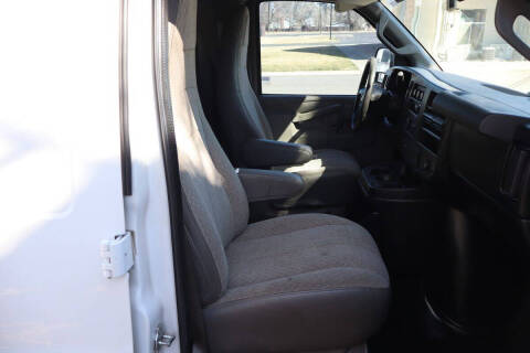 2016 Chevrolet Express 2500