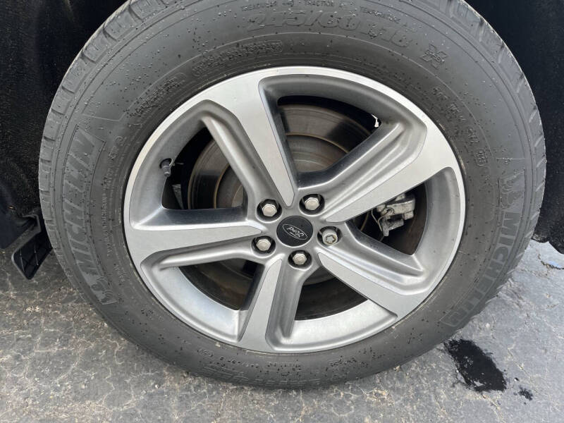 2023 Ford Edge SEL