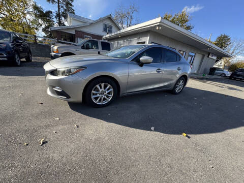2016 Mazda MAZDA3 i Sport