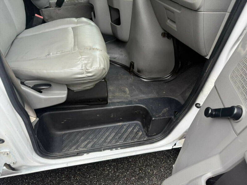 2010 Ford E-Series E-150