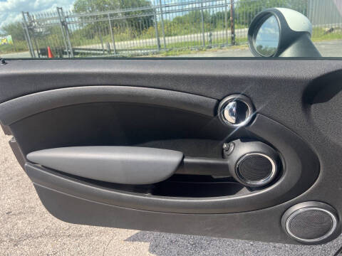 2011 MINI Cooper
