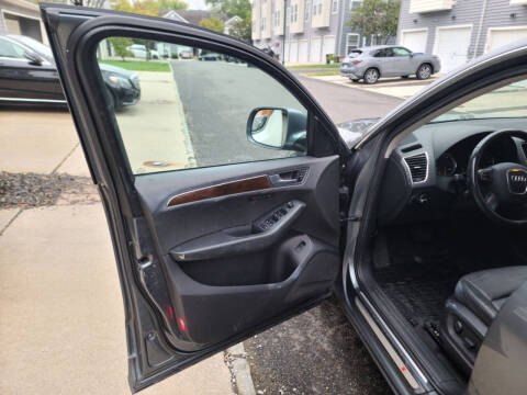 2012 Audi Q5 3.2 quattro Premium Plus