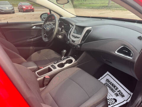 2017 Chevrolet Cruze LS Auto