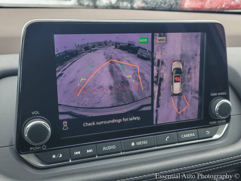 2022 Nissan Rogue SL