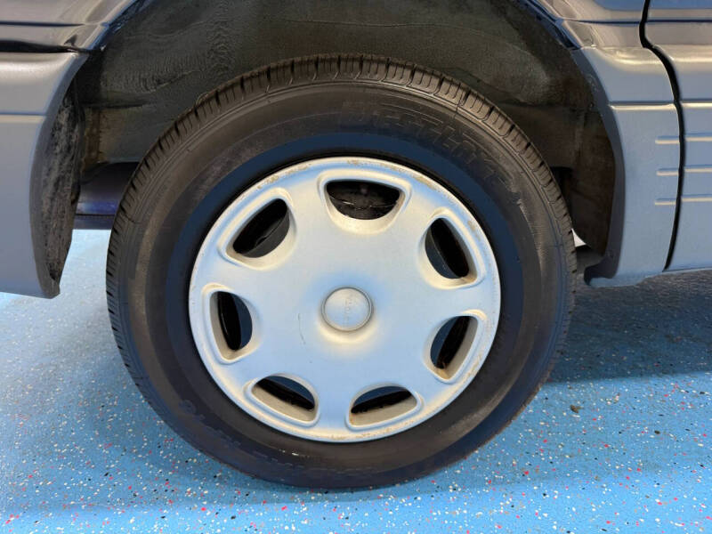 1995 Toyota Previa DX