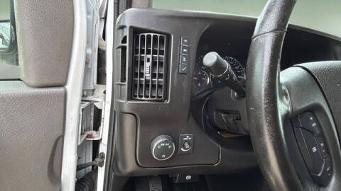 2022 Chevrolet Express 2500