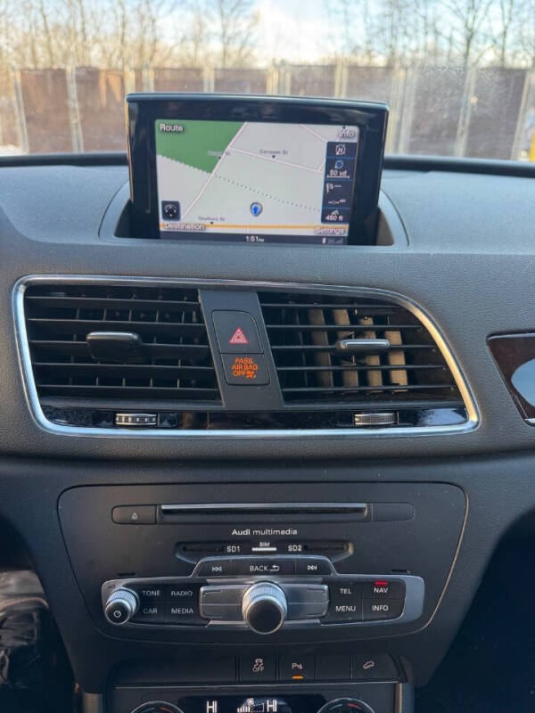 2016 Audi Q3 2.0T quattro Premium Plus