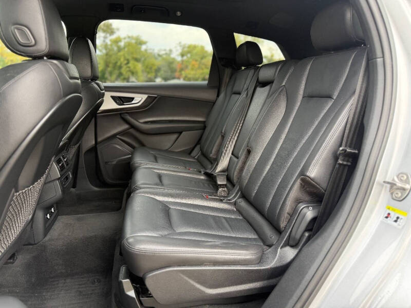 2019 Audi Q7 quattro Premium Plus 45 TFSI